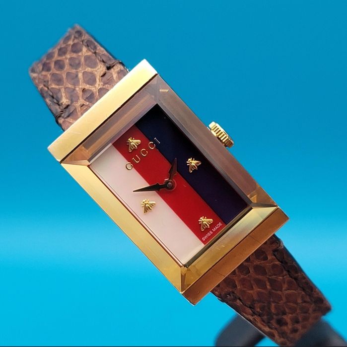 Женские часы gucci