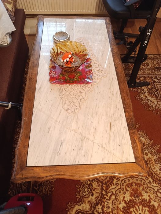 Холна маса ретро