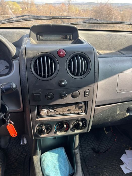 Ситроен Берлинго 2.0HDI 90hp САМО НА ЧАСТИ