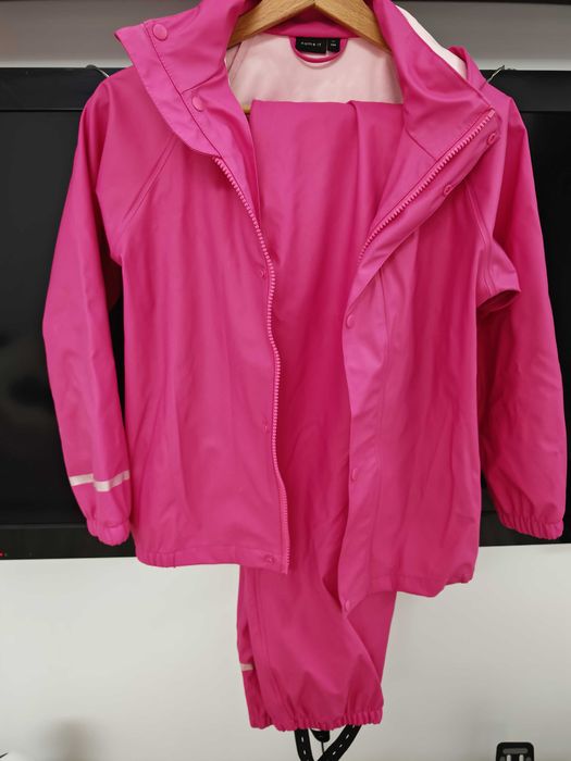 Set impermeabil nameit