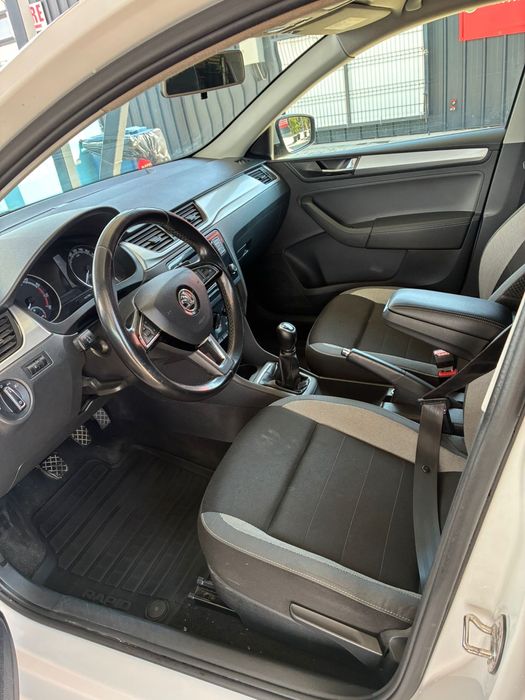 SKODA Rapid 0 — imagine 2