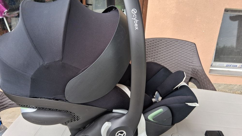 Кошче за кола Cybex  Cloud G i-Size Plus, 40 – 87 см