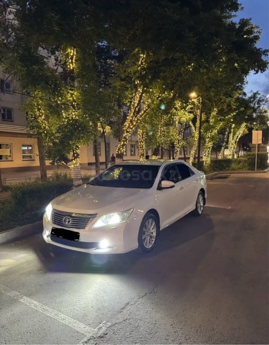 Toyota Camry 50