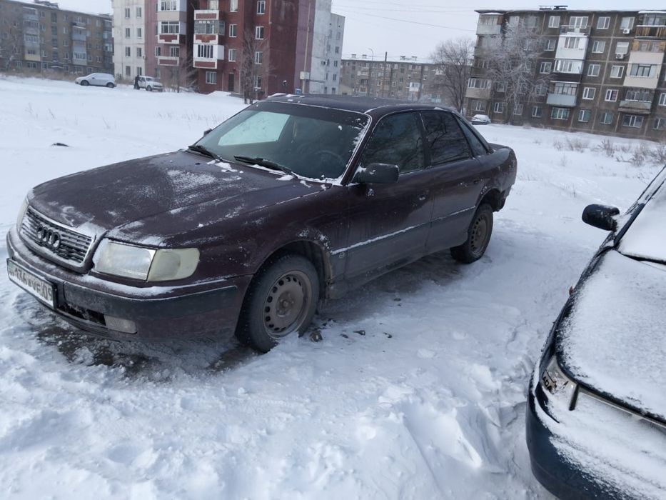 Продам машину  Audi