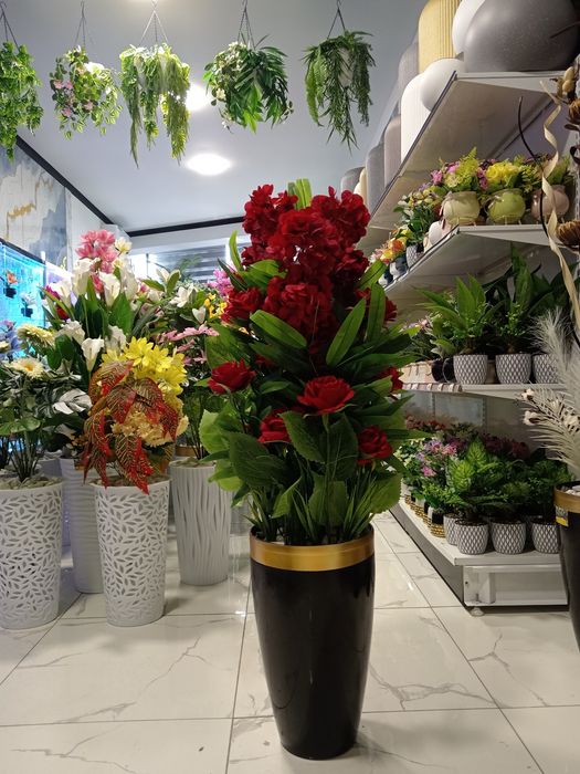 Sun'iy gullar va daraxtlar olami