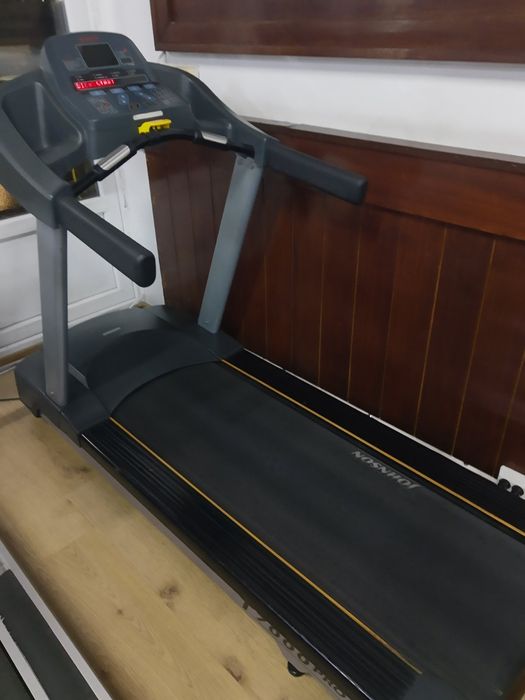 Продавам фитнес уреди