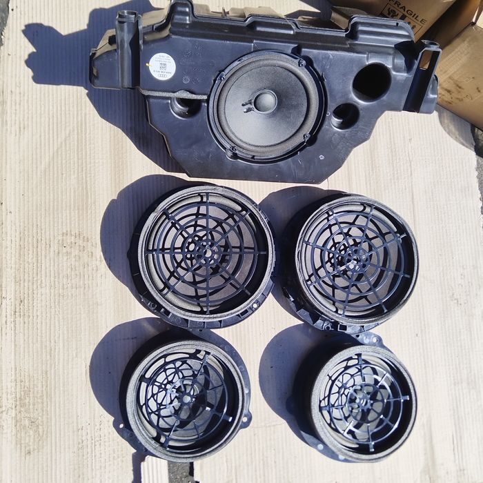 Set boxe fata/spate Subwoofer Audi A5 F5 / Audi A4 B9 an 2016-2020