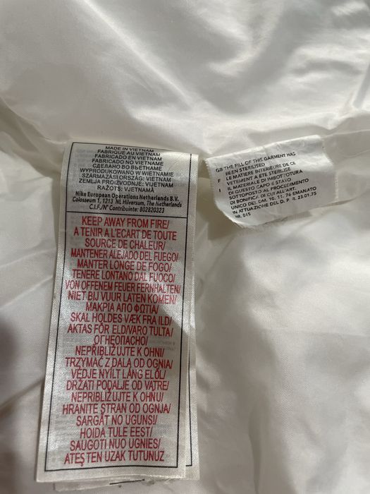 Продам женские куртки пальто