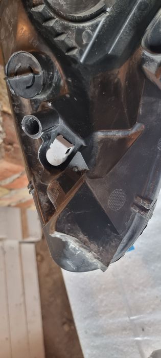 Ляв  фар Renault scenic 3