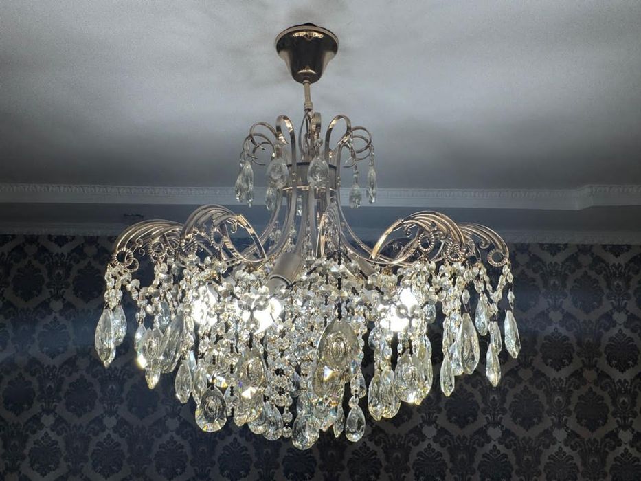 Люстра для гостиный