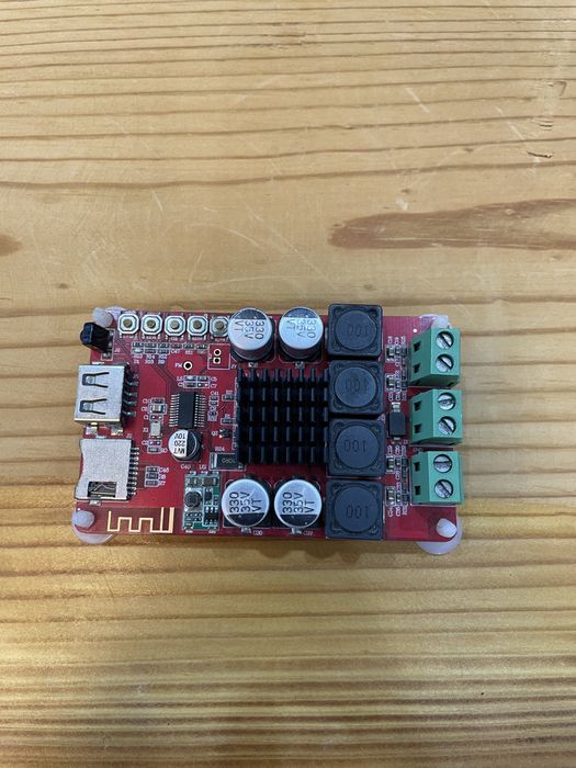 Продам блютуз усилитель TPA3116