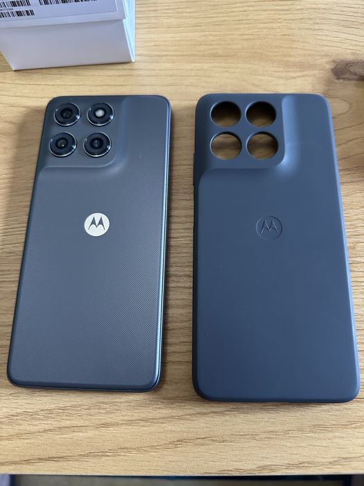 ЧИСТО НОВ Motorola Moto G37