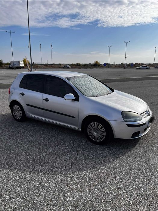VOLKSWAGEN Golf 2004 — imagine 4