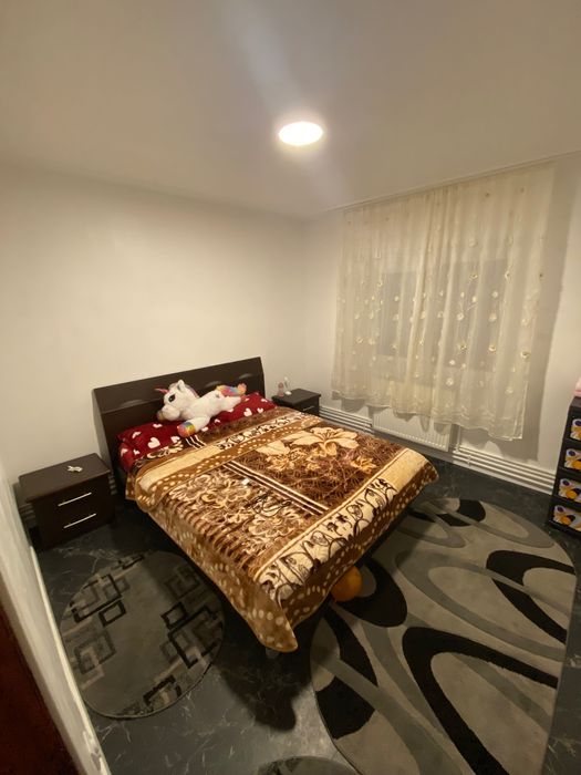 Vând apartament cu 2 camere