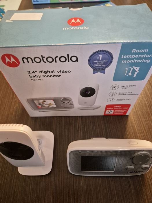 Бебефон Motorola MBP482