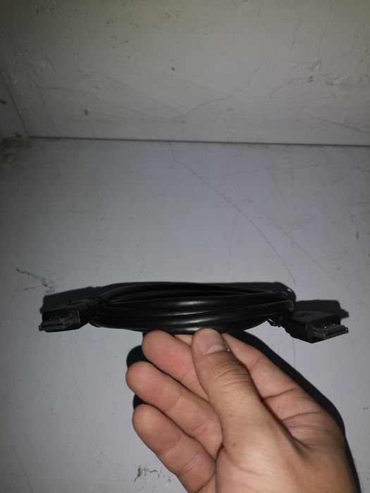Чисто нови HDMI кабели