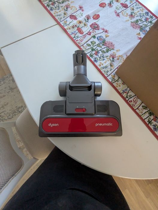 Perie Dyson pneumatic