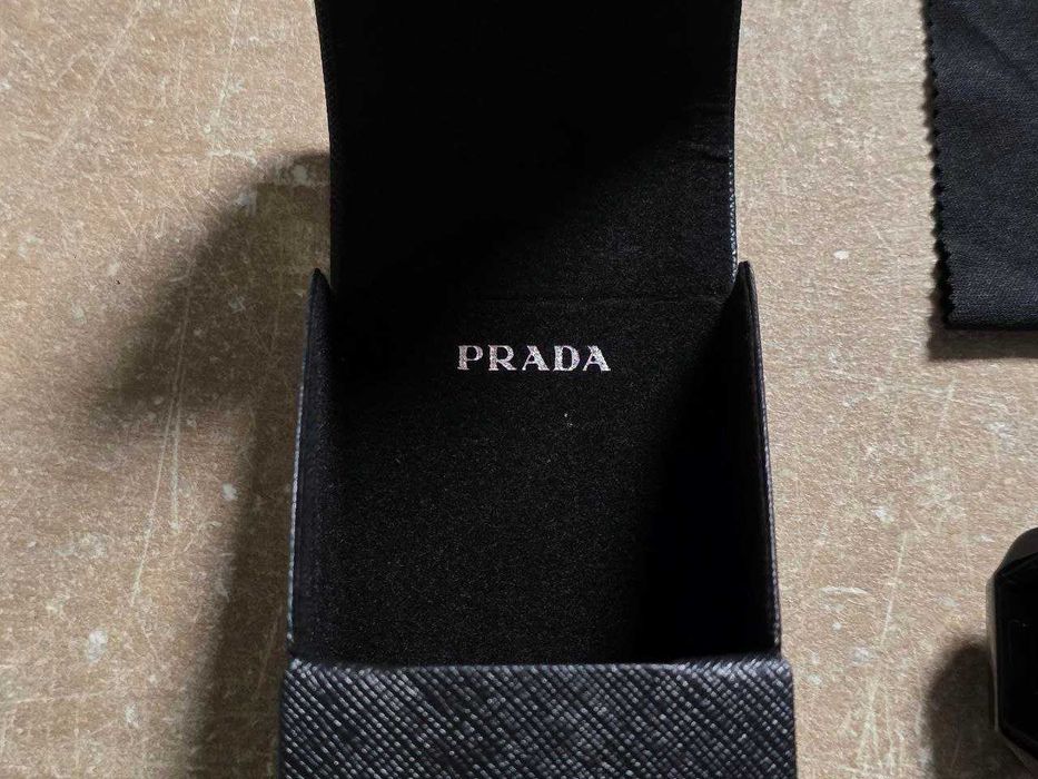 Prada Слънчеви Очила