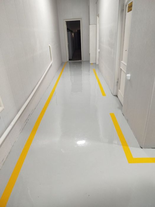 Эпоксидный смала наливной пол для бетона
