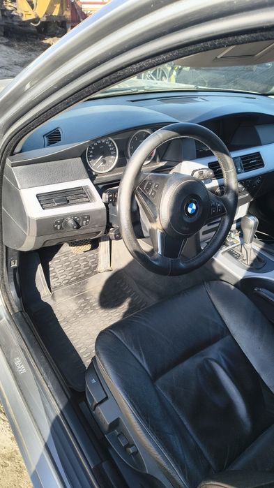 BMW Seria 5 E61 520D