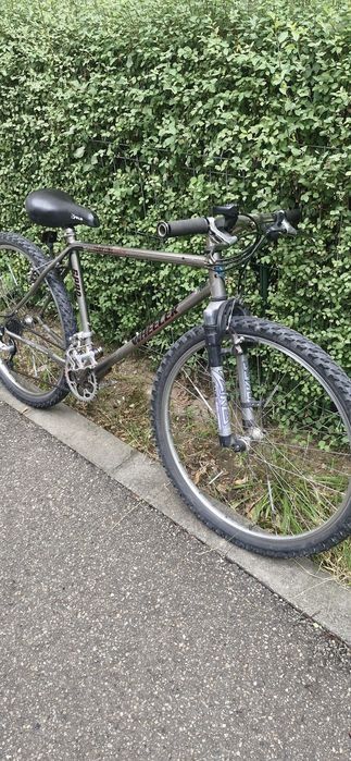 Bicicletă copii mărime M