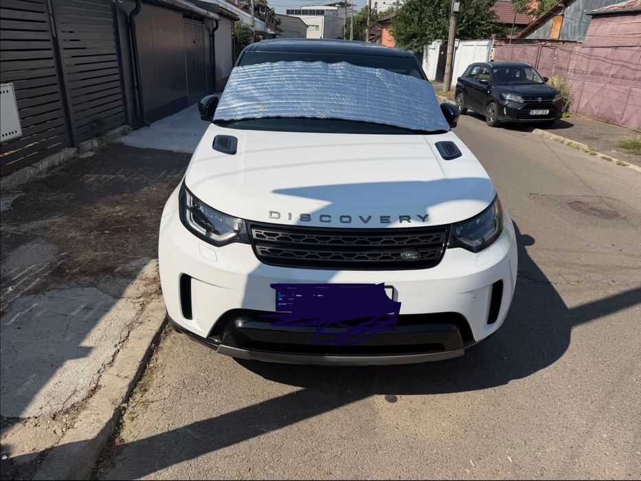 Land Rover Discovery 2.0 diesel 7 LOCURI - 240 cp - automata - 2019 - 175.000 km - apple carplay / android auto - suspensie pe perne - lane assist