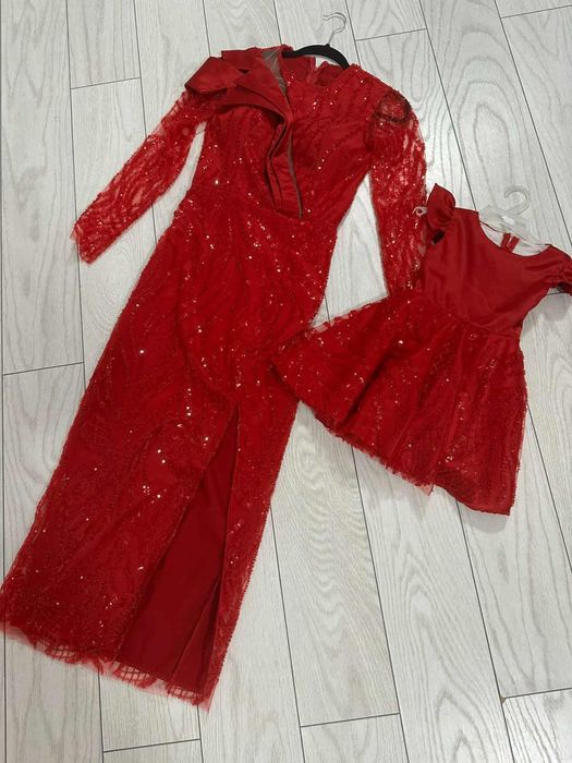 Set Rochii nasa  rosii