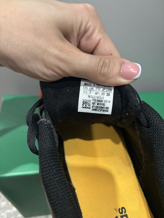 Бутсы адидас продам