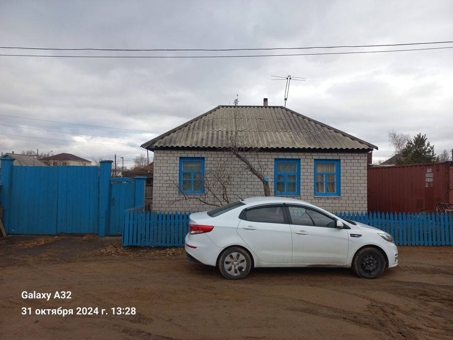 Продам дом в п.Ленинсий