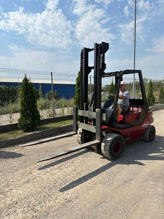 Stivuitor Linde 3.5T