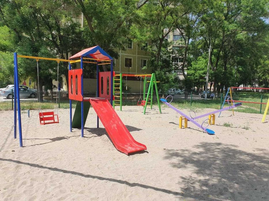 Детские площадки от производителя "Turnik.uz". Качели, горки, карусели