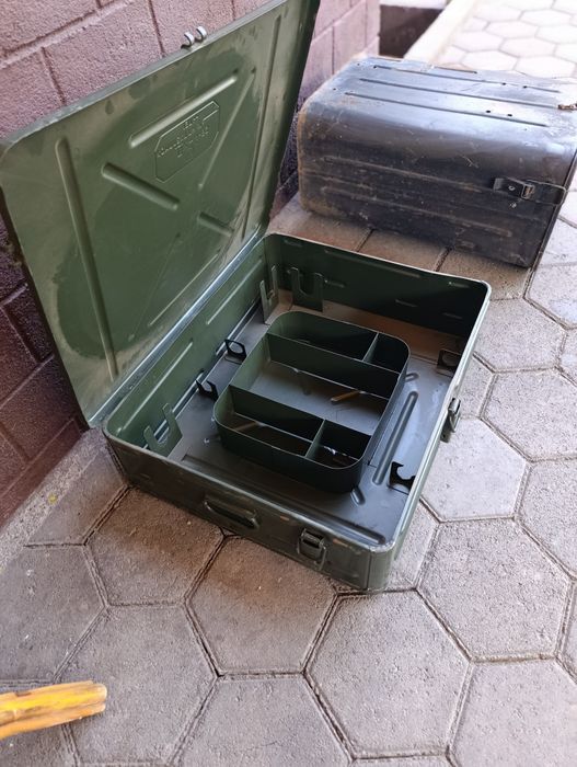 Продам инструментальные ящики.