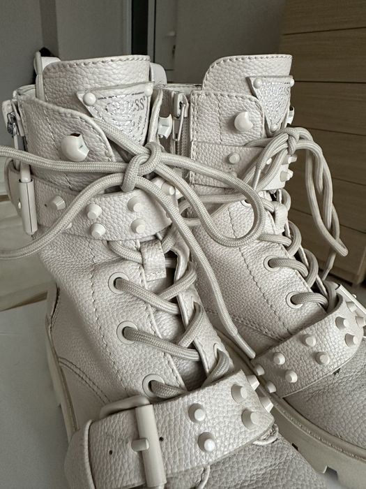Боти Guess!Оригинални!