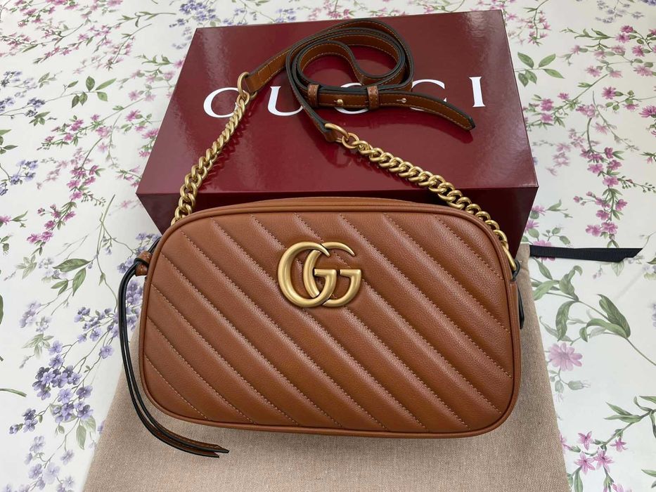 Оригинална Gucci Чанта Marmont Кафява Шеврон кожa Гучи Златно GG Лого и Аксесоари