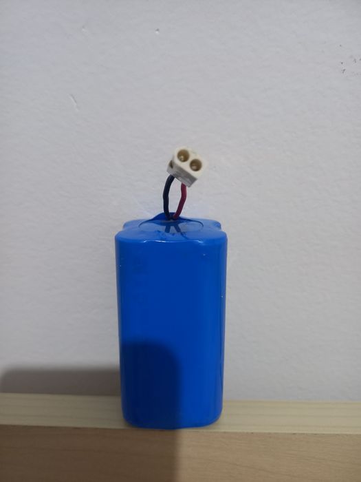 Зарядное устройство (база)