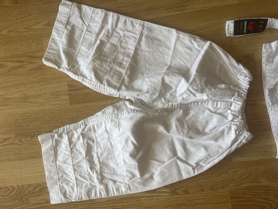 детско кимоно 4-5 г