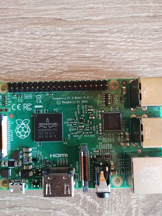 2 броя Raspberry Pi 2B v1.1
2 броя Raspberry Pi 2B v1.1