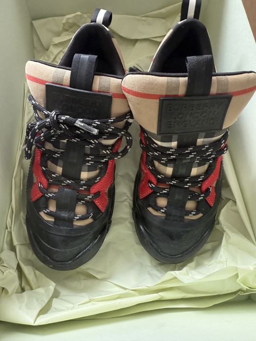 Оригинални детски маратонки Burberry