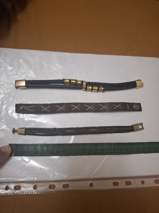 Гривни естествена кожа