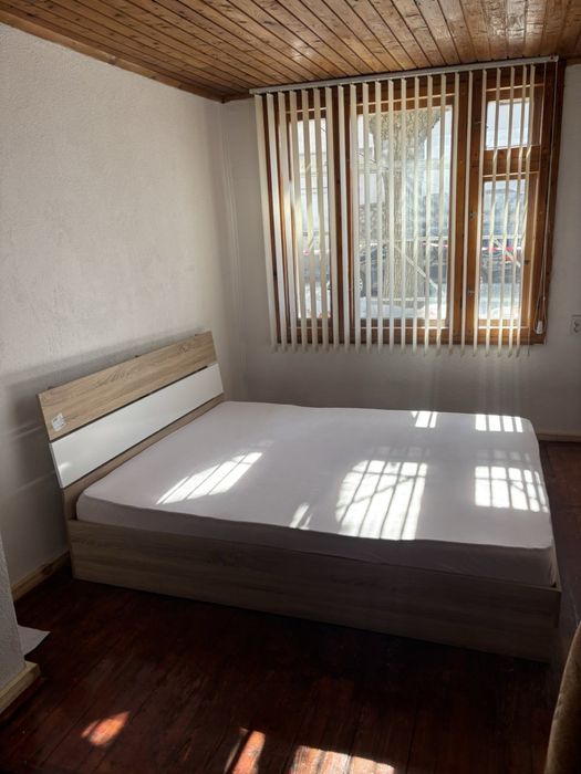 Дава се под наем Етаж от къща в Самоков - 80 кв.м за 259.08 € - Снимка #2