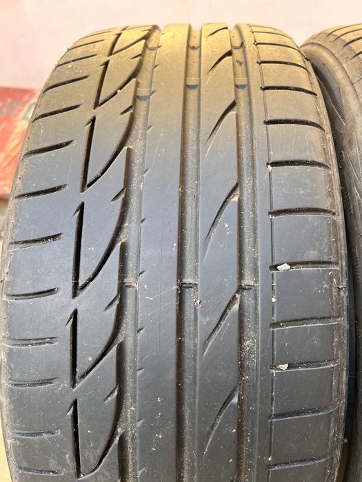 Anvelope de vara 235 40 19 dot 2023