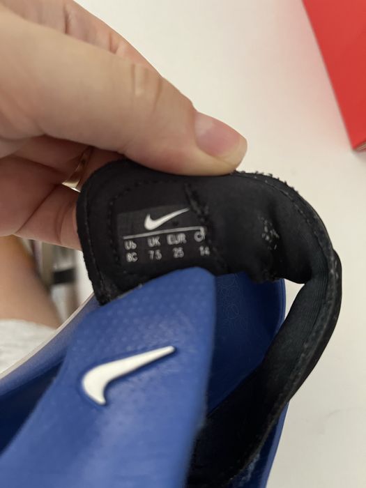 2 Perechi Sandale Nike baieti