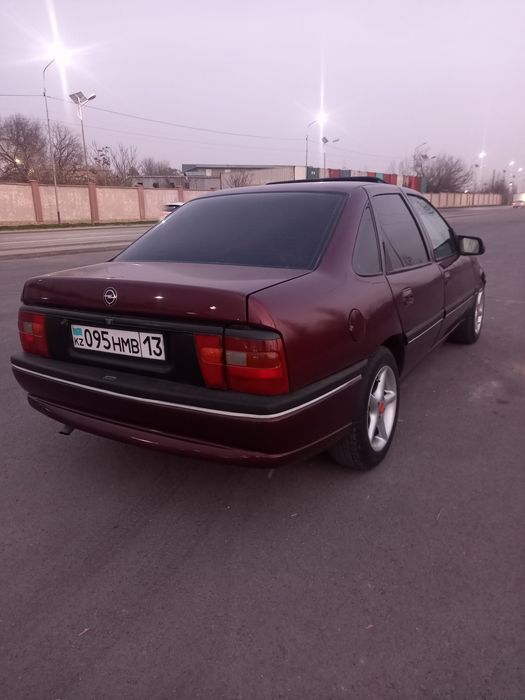 Опель вектра в хорошем состоянии