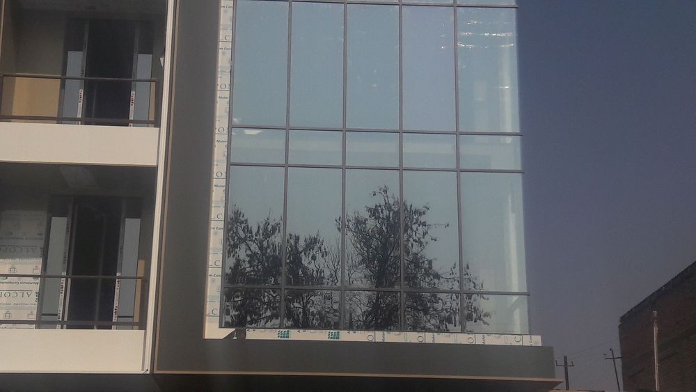 Аренда 5-этажного здания у Паркентского рынка — под гостиницу или кафе