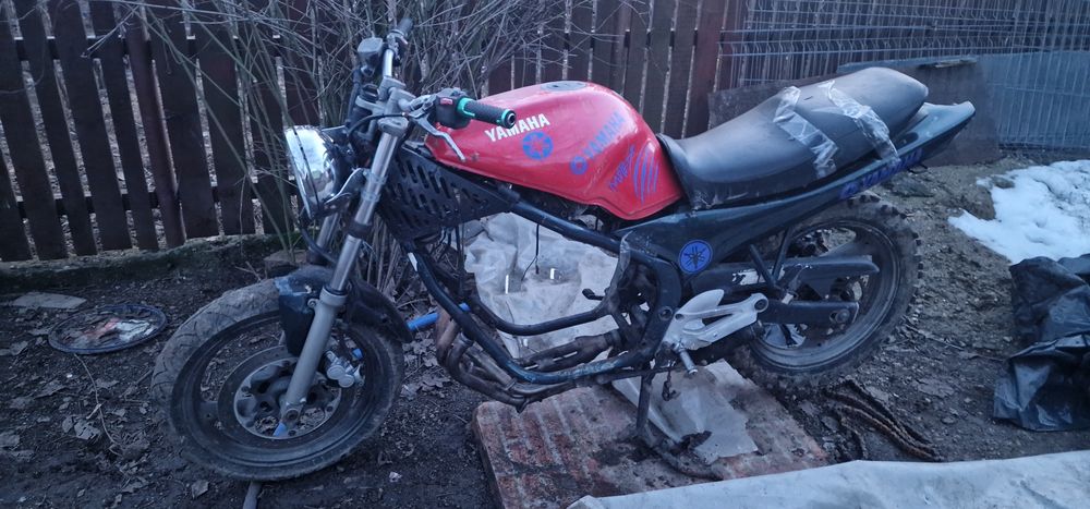 Vand xj600s diversion din 92' cafe racer
