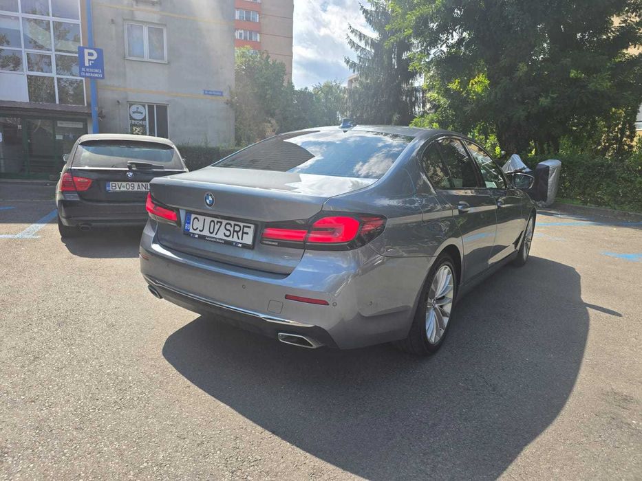 BMW Seria 5 2021 — imagine 4