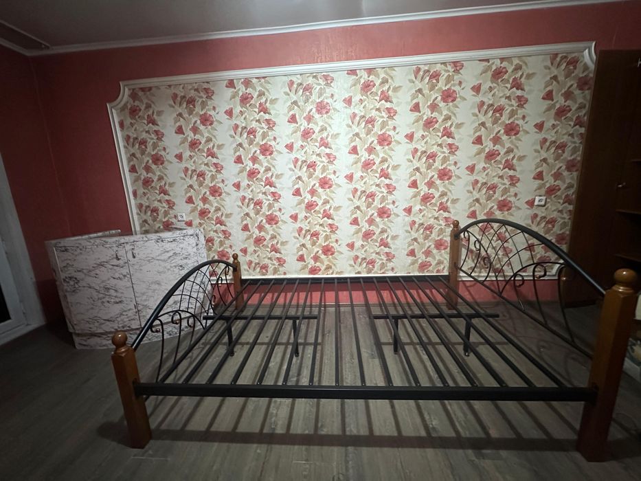 Продам двухспальный кровать