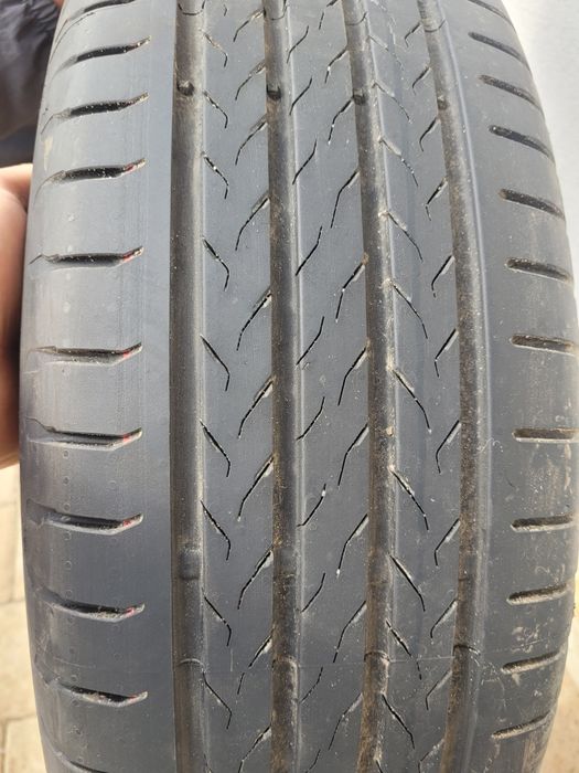 Continental 215 60 18