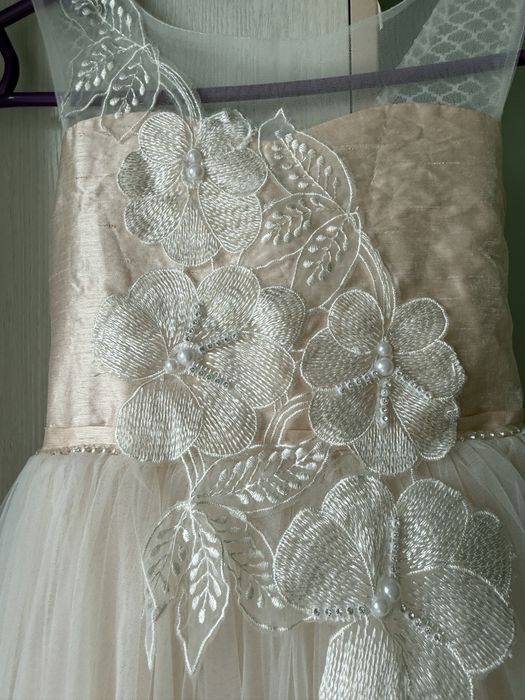 Платье нарядное для девочки