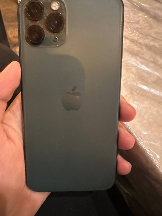 Iphone  11 pro.